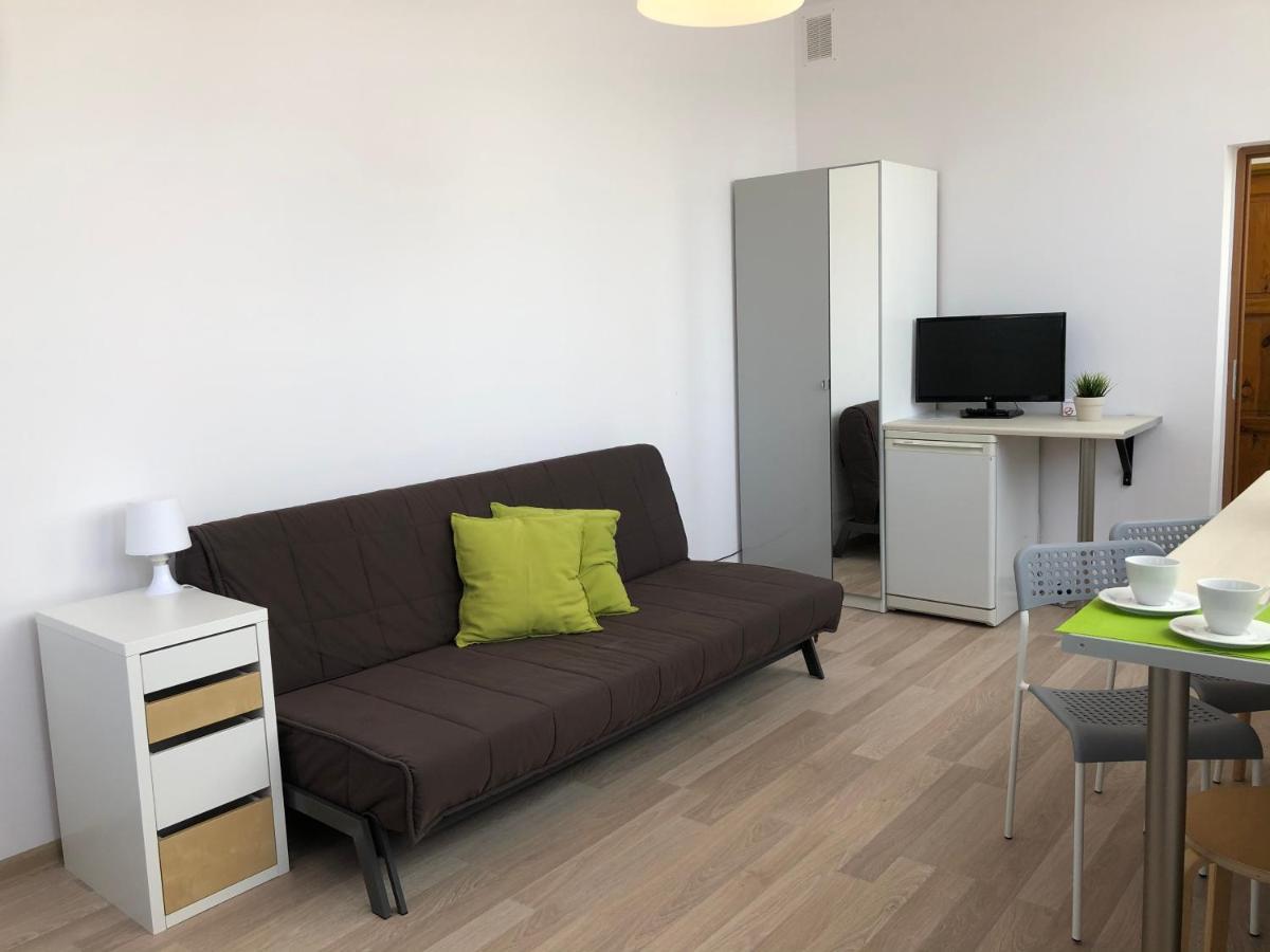 Apartamento Zefir Pokoje Unieście Exterior foto