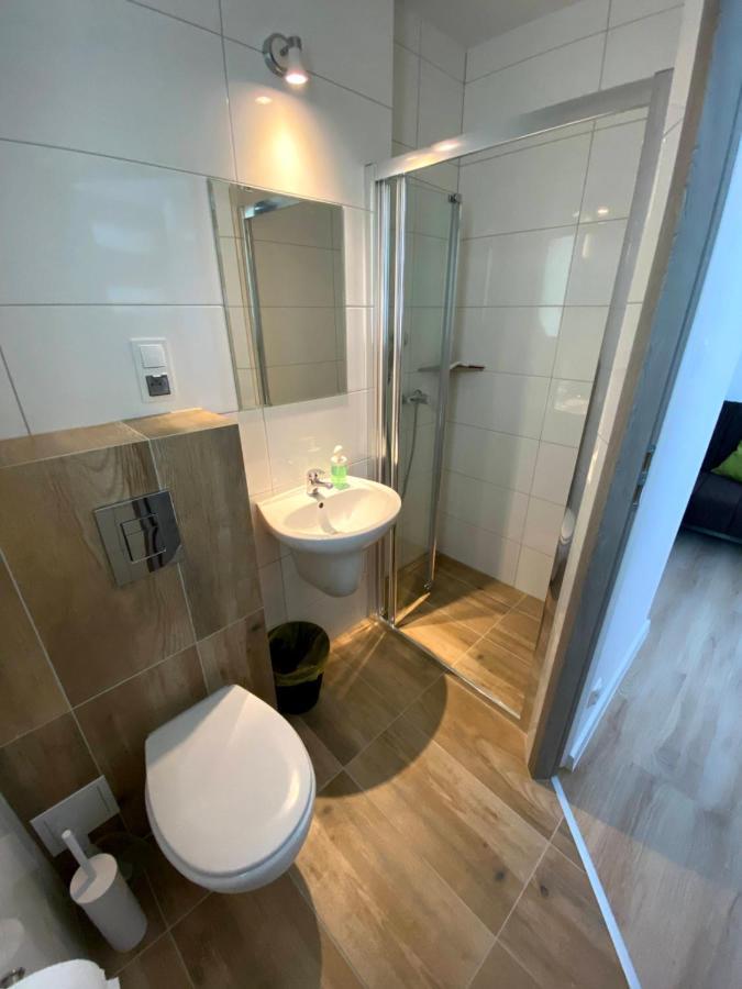 Apartamento Zefir Pokoje Unieście Exterior foto