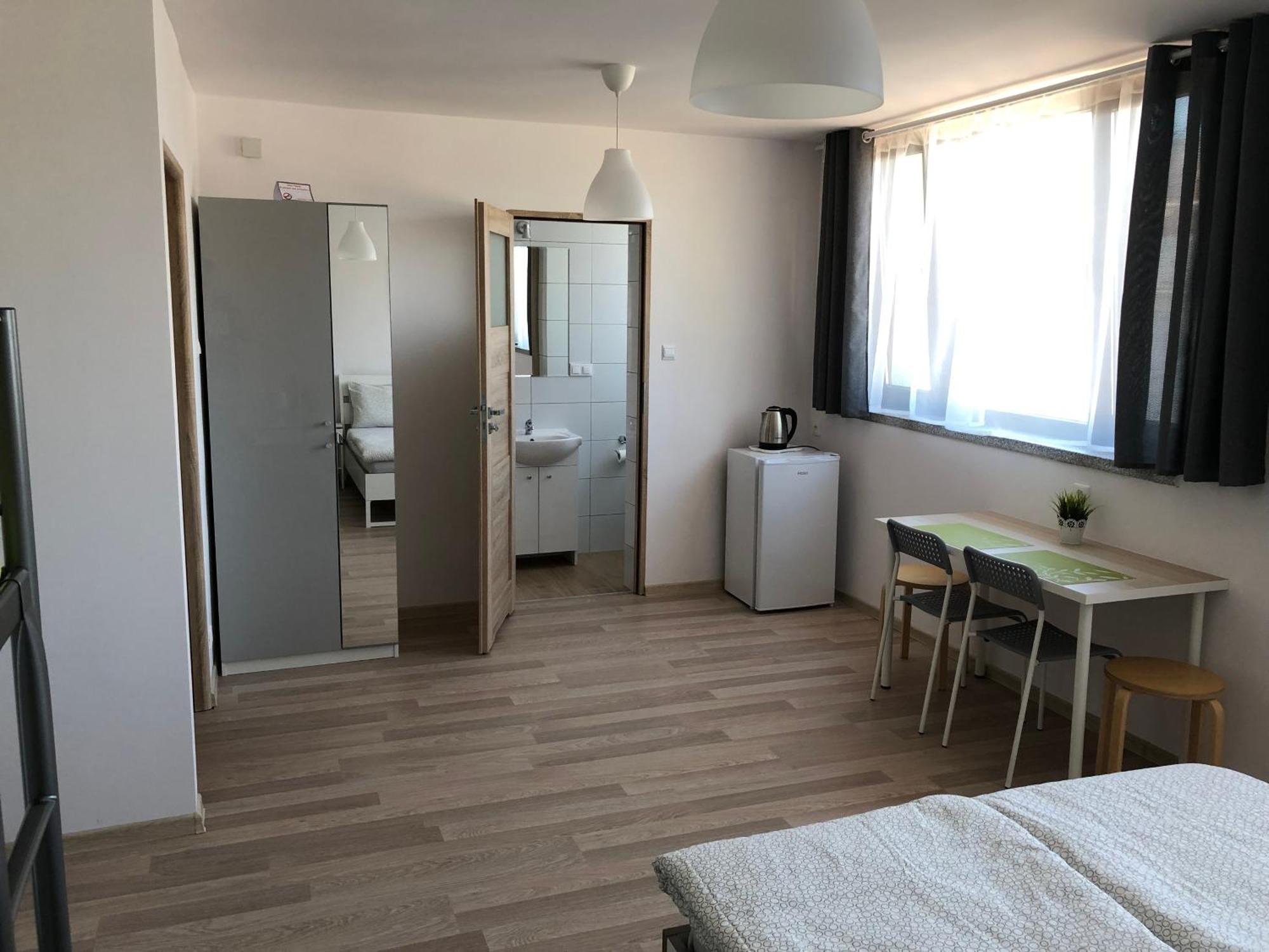 Apartamento Zefir Pokoje Unieście Exterior foto